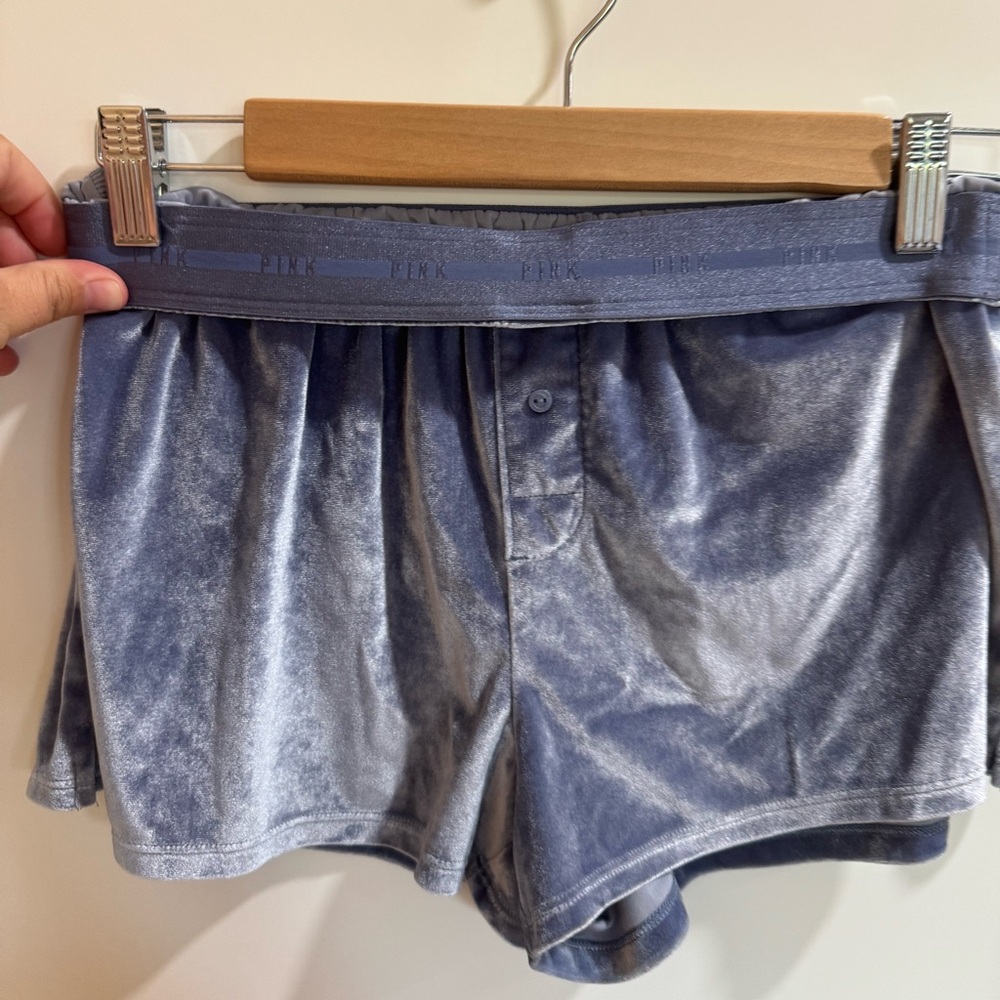 PINK Sleep Shorts Velour XS baby blue
